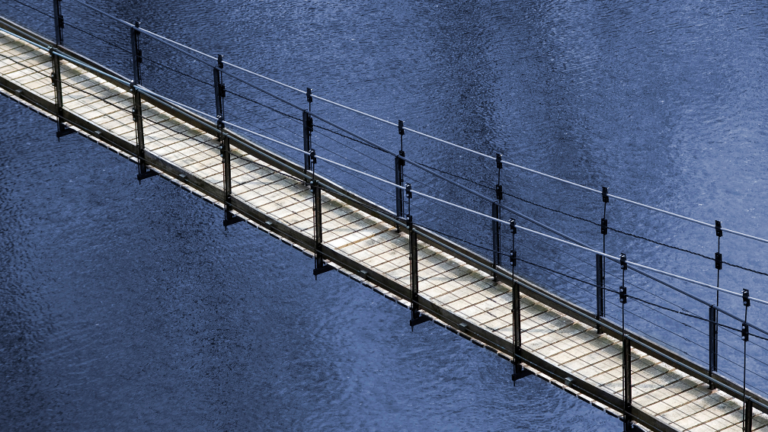 Choosing the Right Wire Rope for Cranes: Complete Guide